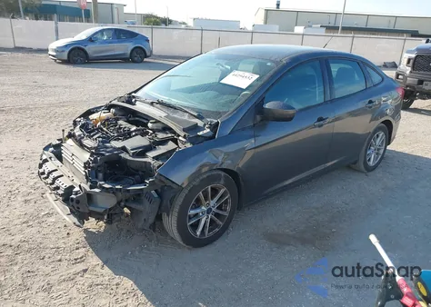 2018 Ford Focus Se из США, поврежденный, VIN 1FADP3F20JL308461